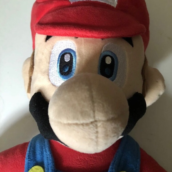 Super Mario 14” Plush 2017 Mario Soft Nintendo - Picture 2 of 6